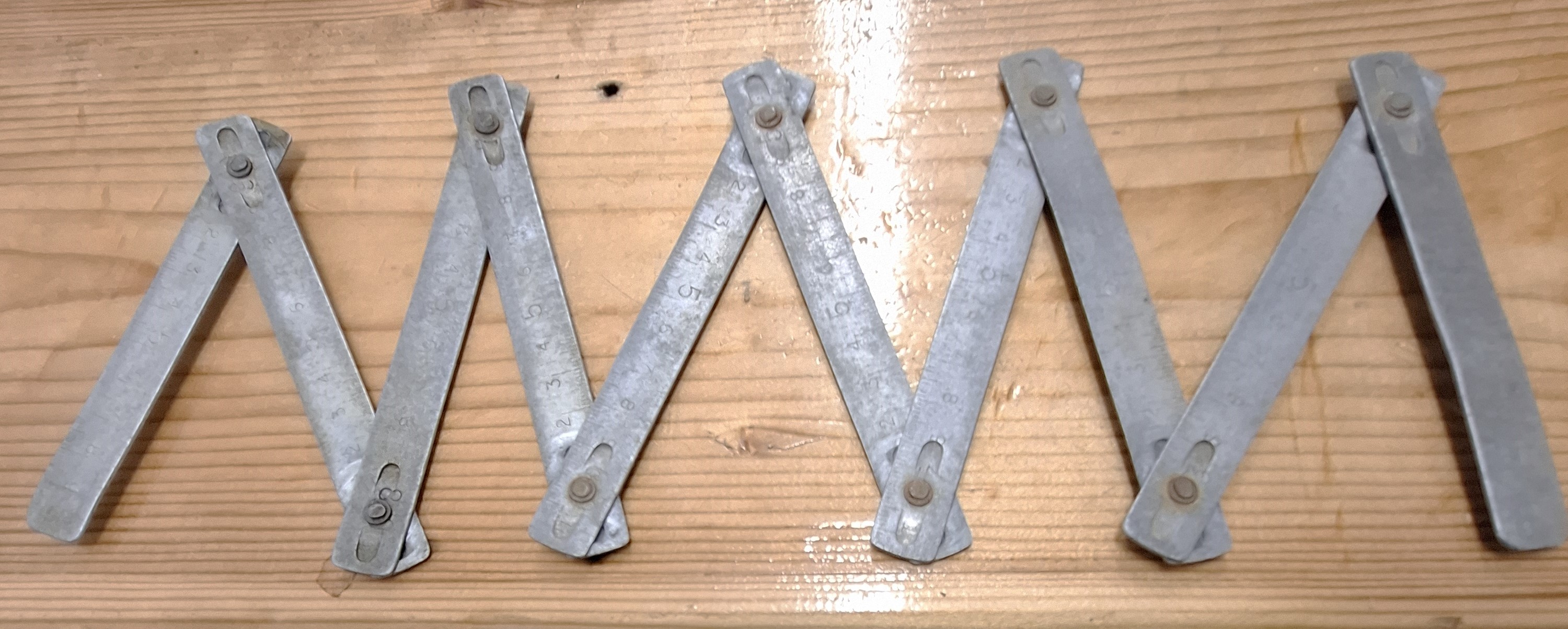 מטר אלומיניום מתקפל  